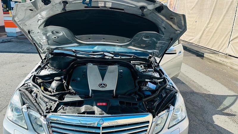 Gebraucht Mercedes E350 265 PS (194 kW) 2011 Silber Limousine