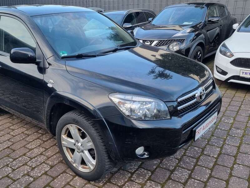 Schwarz Gebraucht 2006 Toyota RAV4 Executive SUV | 4.200 € (Fairer Preis) - Bild 1/4