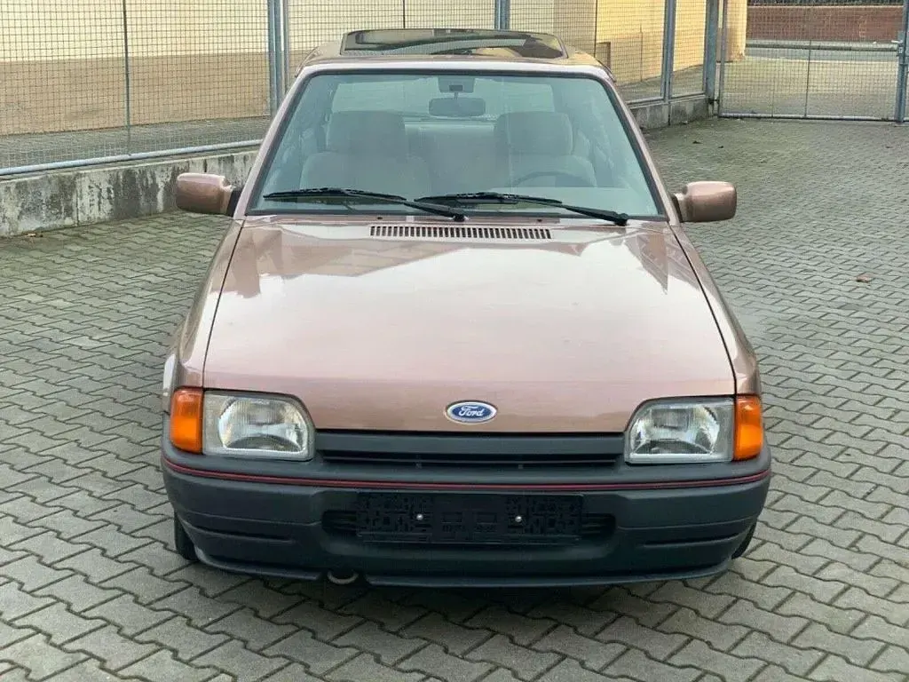 Gebraucht Ford Escort 73 PS (53 kW) 1989 Braun Limousine