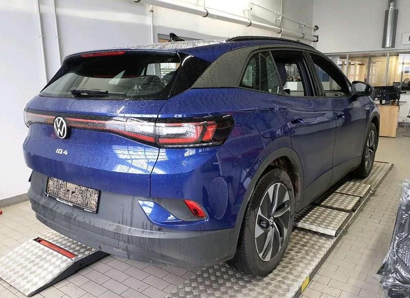 Gebraucht VW ID.4 Pure 125 kW (170 PS) 2023 Blau SUV