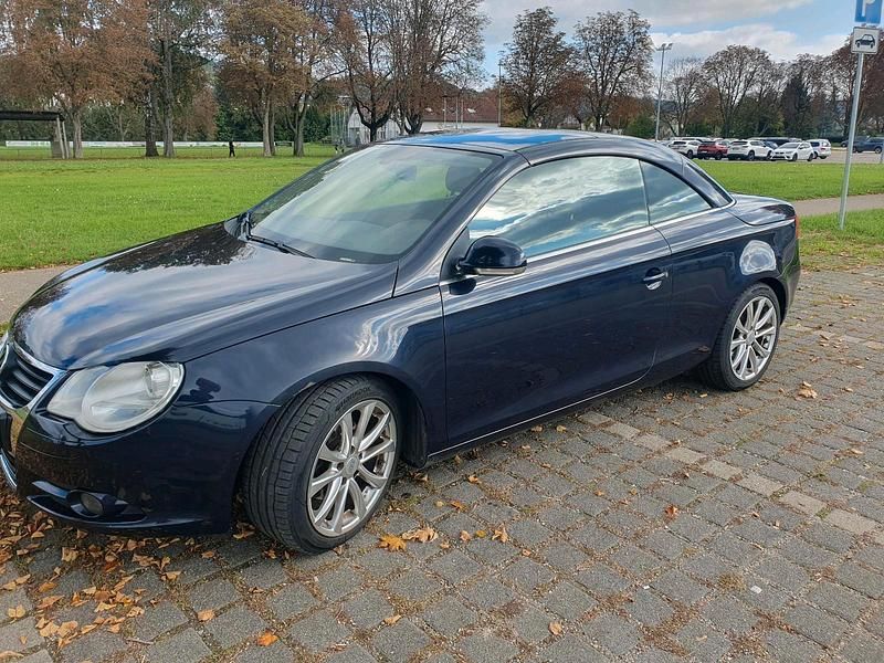 Blau Gebraucht 2007 VW Eos Cabrio | 3.900 € (Fairer Preis) - Bild 1/4
