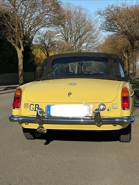 Gebraucht MG B 95 PS (69 kW) 1968 Gelb Cabrio