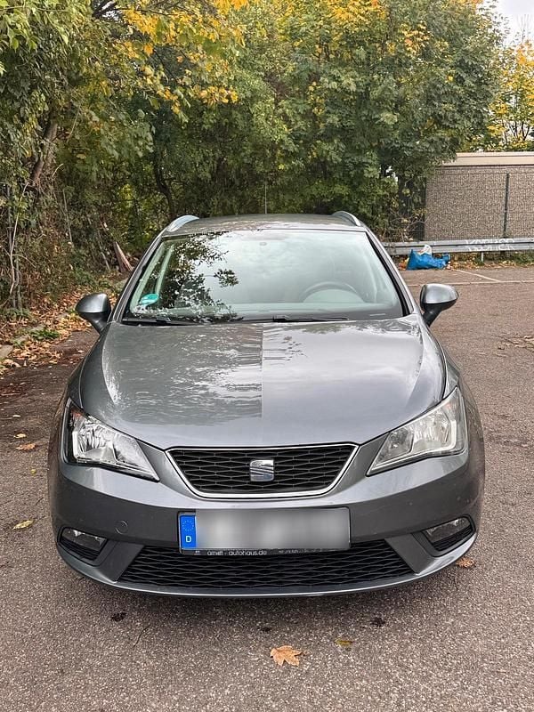 Grau Gebraucht 2012 Seat Ibiza ST Kombi | 4.800 € (Guter Preis) - Bild 1/4