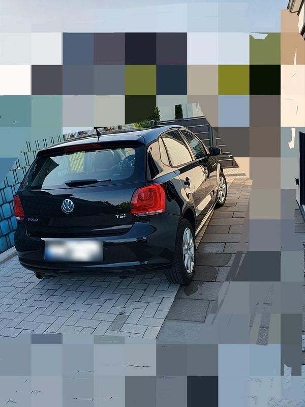 Gebraucht VW Polo Highline 105 PS (77 kW) 2014 Schwarz Kleinwagen