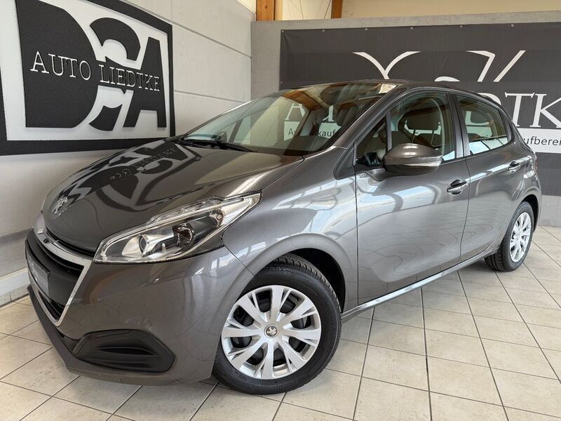 Grau Gebraucht 2018 Peugeot 208 Active Kleinwagen | 8.999 € (Fairer Preis) - Bild 1/4
