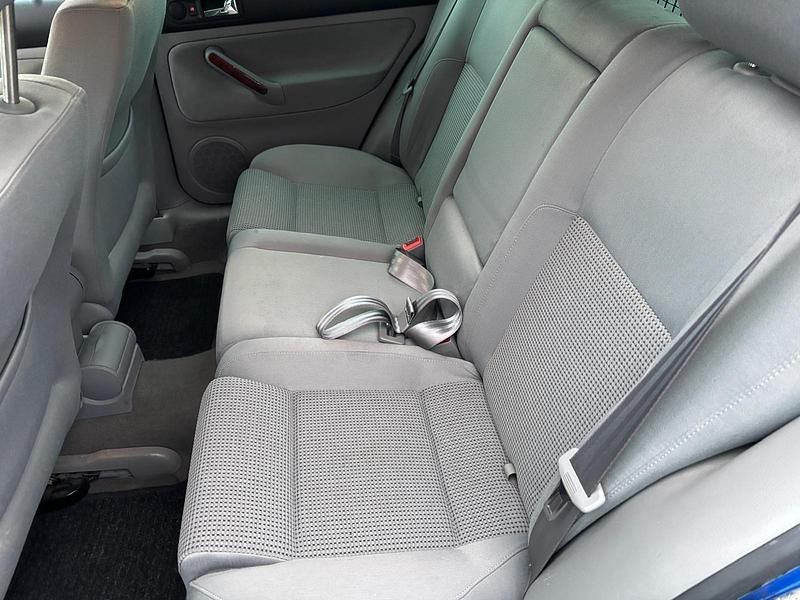 Gebraucht VW Bora 110 PS (80 kW) 2003 Blau Kombi