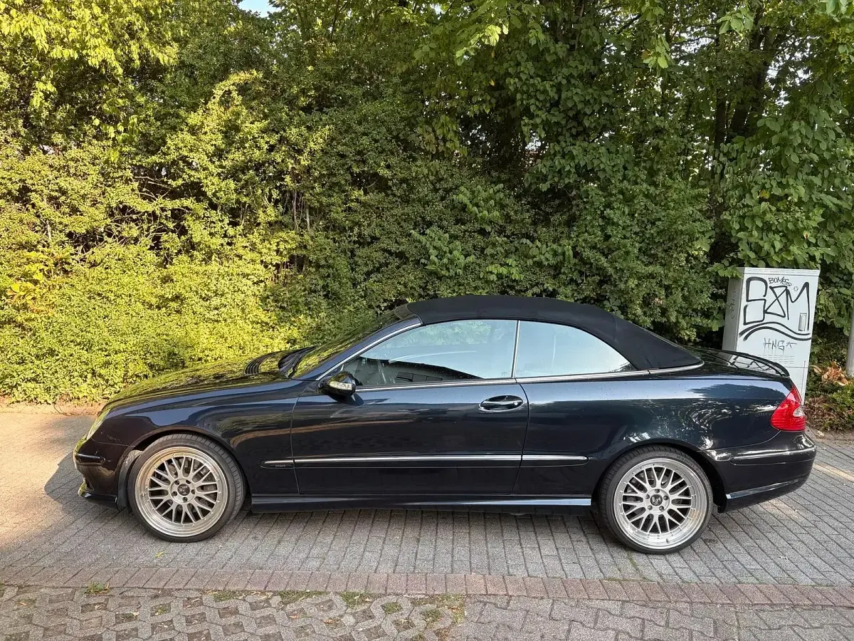 Gebraucht Mercedes CLK280 Avantgarde 231 PS (169 kW) 2008 Schwarz Cabrio
