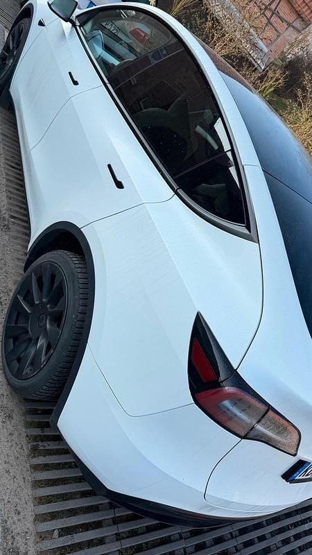 Gebraucht Tesla Model Y 189 kW (258 PS) 2023 Weiß SUV