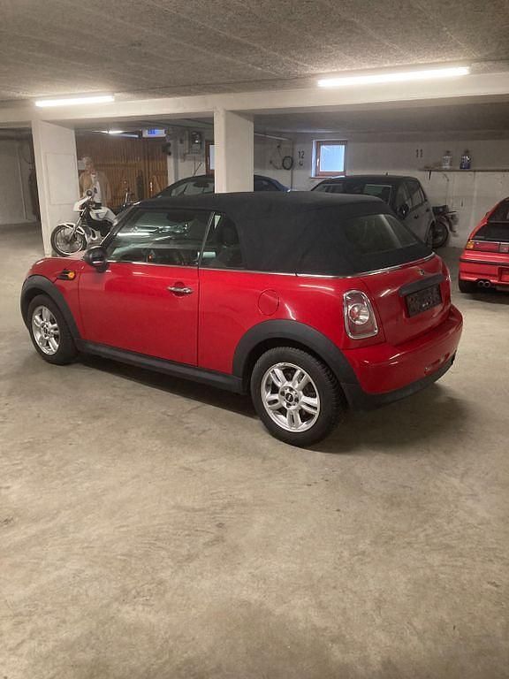 Gebraucht Mini One Cabriolet 98 PS (72 kW) 2013 Rot Cabrio