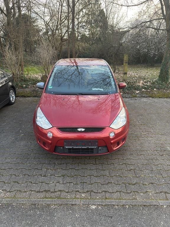 Gebraucht Ford S-MAX Trend 145 PS (106 kW) 2009 Van / Kleinbus