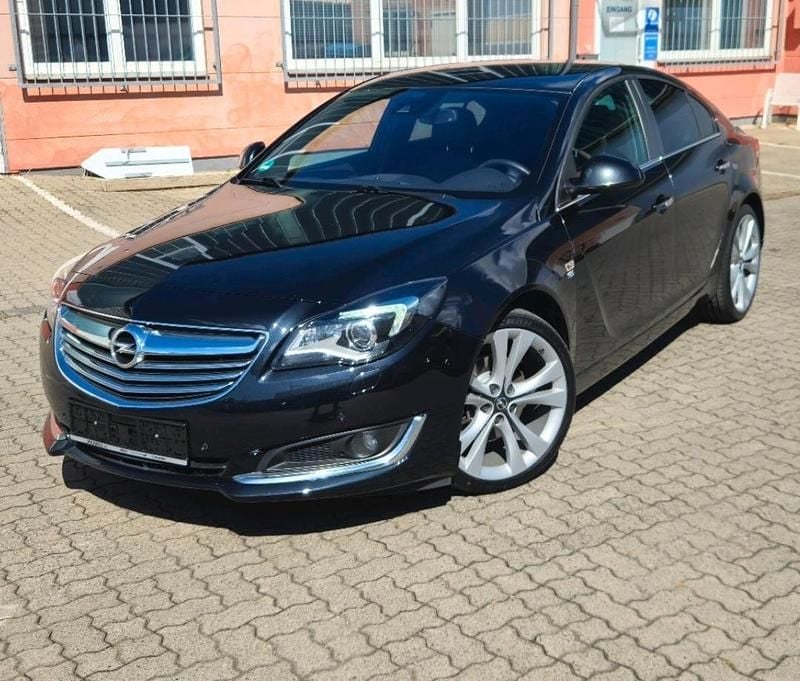 Schwarz Gebraucht 2014 Opel Insignia OPC Limousine | 7.999 € (Guter Preis) - Bild 1/4