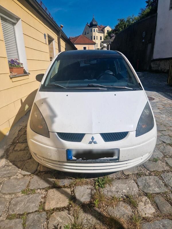 Weiß Gebraucht 2008 Mitsubishi Colt Kleinwagen | 900 € (Guter Preis) - Bild 1/4