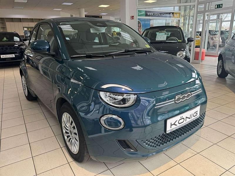 Gebraucht Fiat 500e 86 kW (118 PS) 2023 Ozean grün (5ce) Kleinwagen