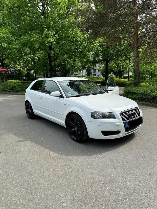 Weiß Gebraucht 2006 Audi A3 Coupé | 2.399 € (Fairer Preis) - Bild 1/4