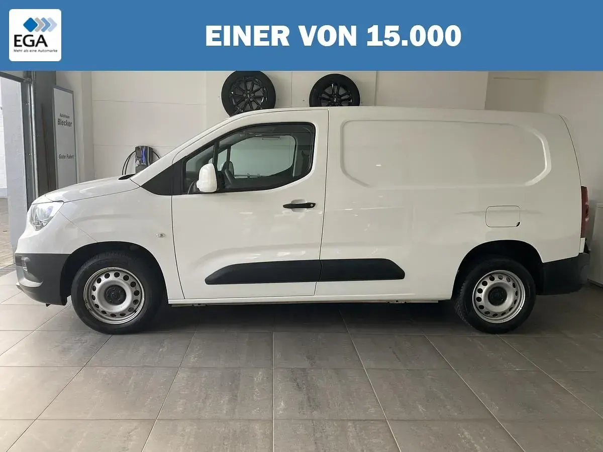 Usata Opel Combo Edition 102 CV (75 kW) 2021 Bianco Monovolume