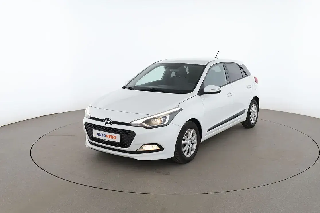 Gebraucht Hyundai i20 Passion 84 PS (61 kW) 2016 Limousine