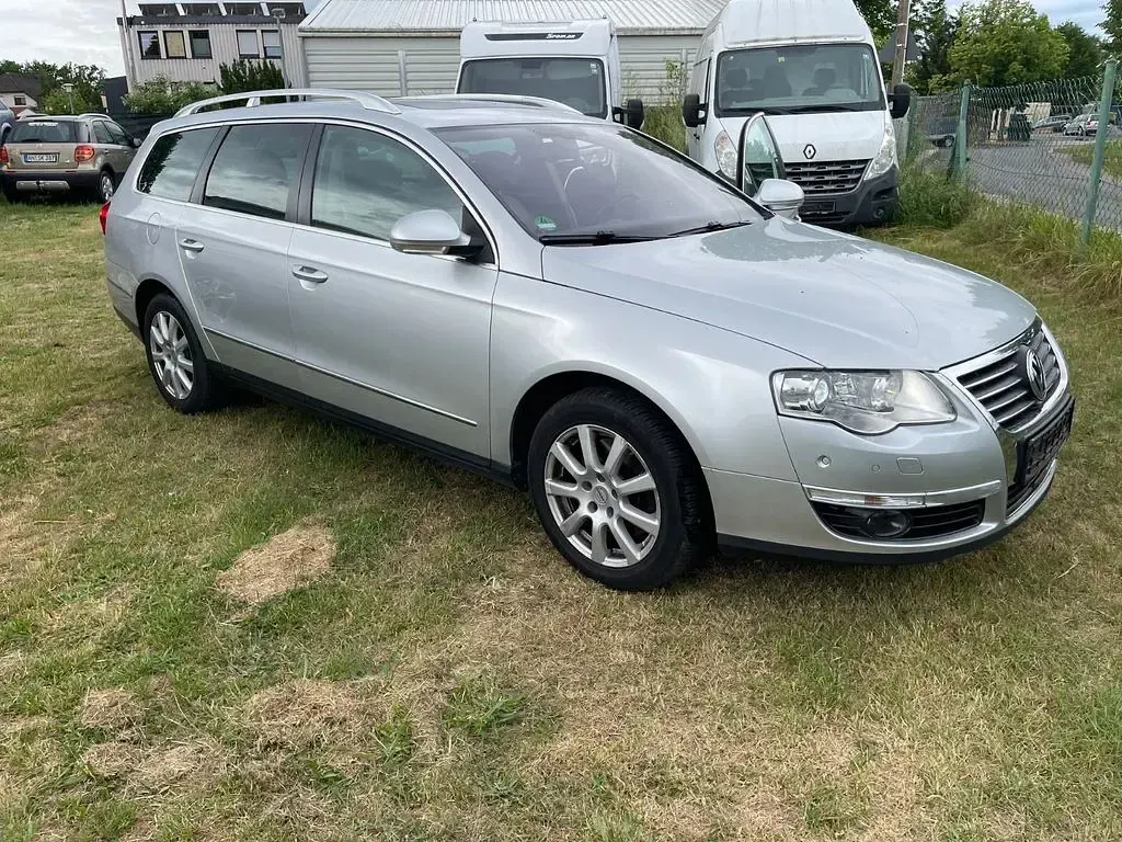 Gebraucht VW Passat Highline 160 PS (117 kW) 2008 Silber Limousine
