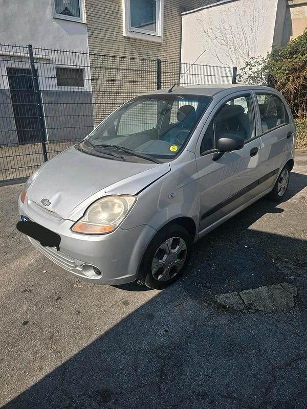Gebraucht Chevrolet Matiz 52 PS (38 kW) 2009 Silber Kleinwagen