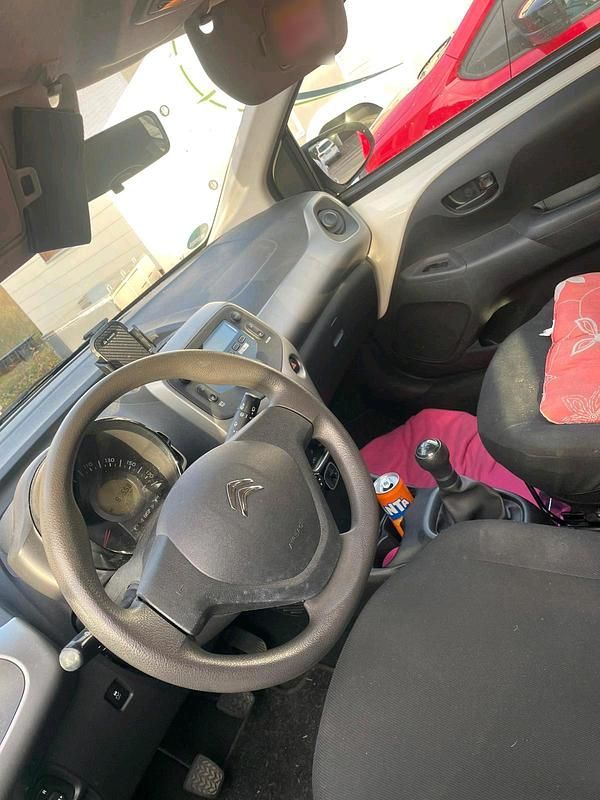 Gebraucht Citroën C1 69 PS (50 kW) 2017 Weiß Kleinwagen