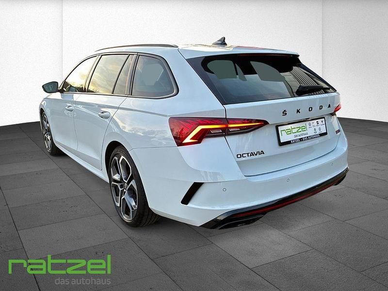 Gebraucht Skoda Octavia RS 200 PS (147 kW) 2022 Weiß Kombi
