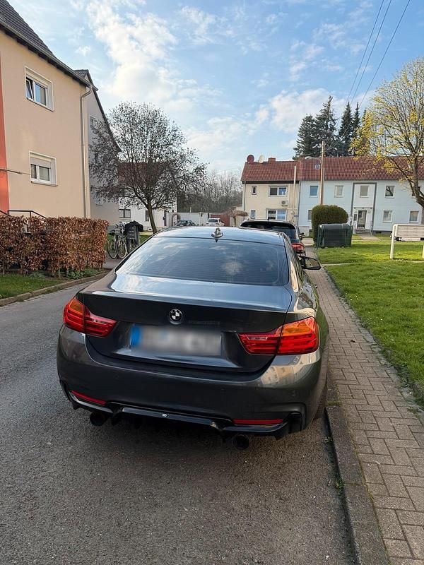 Gebraucht BMW 420 184 PS (135 kW) 2015 Grau Coupé