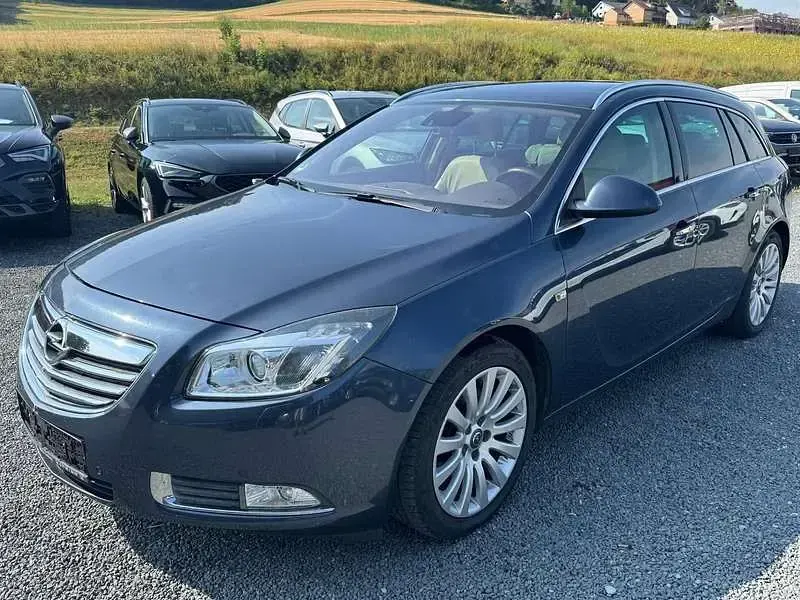 Gebraucht Opel Insignia Cosmo 160 PS (117 kW) 2009 Kombi