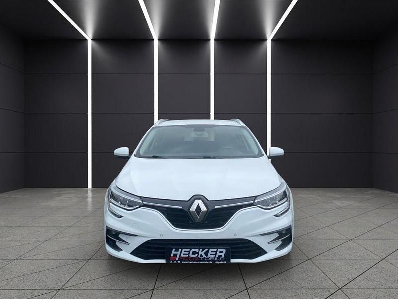 Gebraucht Renault Mégane IV 158 PS (116 kW) 2021 Gletscherweiss Kombi