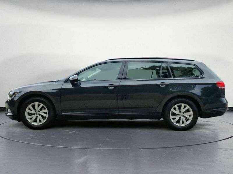 Gebraucht VW Passat Trendline 125 PS (91 kW) 2017 Grau Kombi
