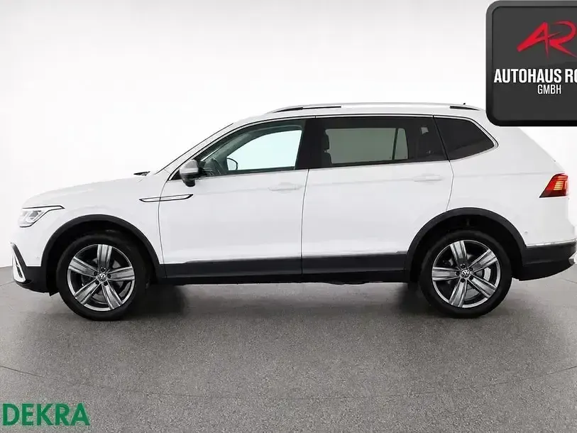 Gebraucht VW Tiguan Allspace Elegance 150 PS (110 kW) 2023 Pure white SUV