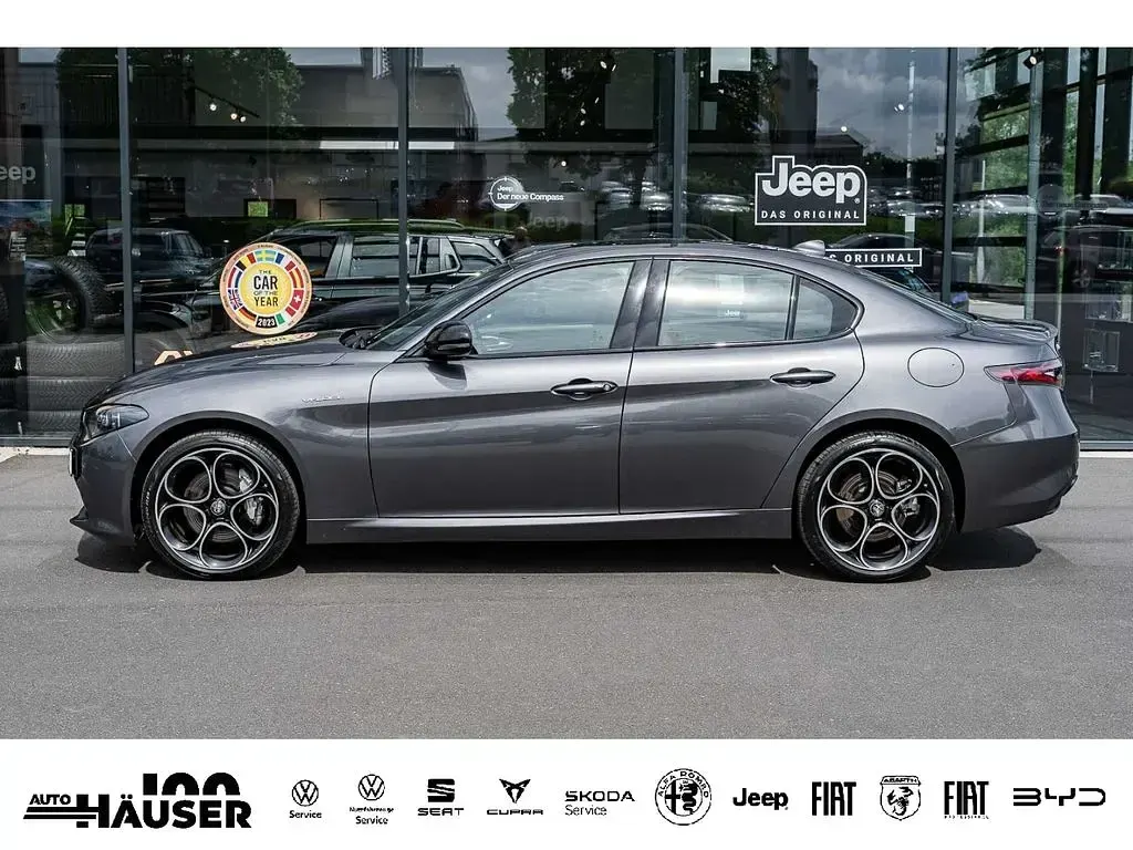 Usado Alfa Romeo Giulia Veloce 280 CV (205 kW) 2023 Gris Berlina