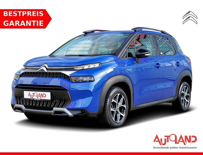 Voltaic blue metallic (metallic) Gebraucht 2024 Citroën C3 Aircross Shine SUV | 20.950 € (Etwas zu teuer) - Bild 1/4