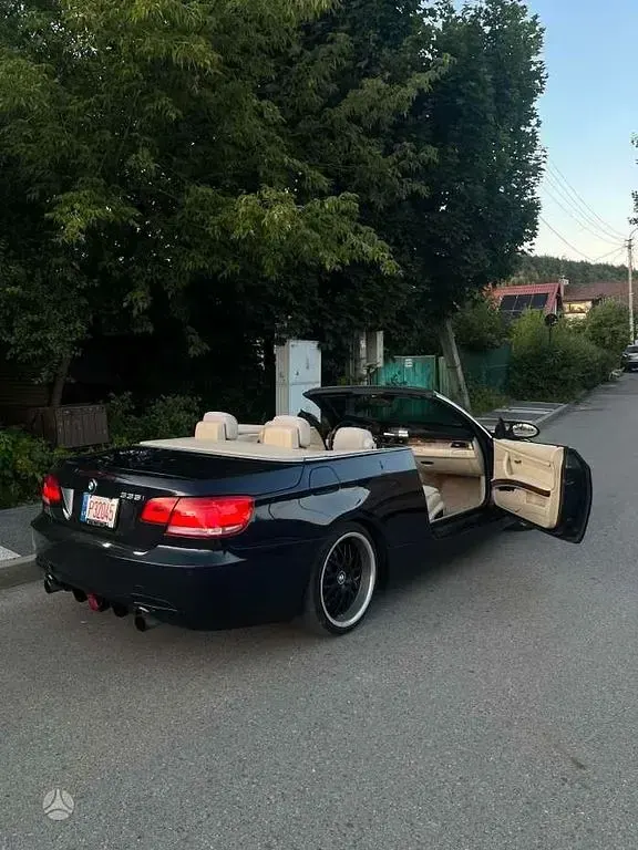 Gebraucht BMW 335 Cabriolet 306 PS (225 kW) 2007 Blau Cabrio