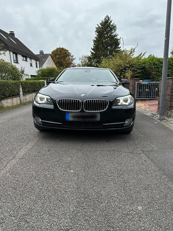 Gebraucht BMW 525 204 PS (150 kW) 2010 Schwarz Limousine