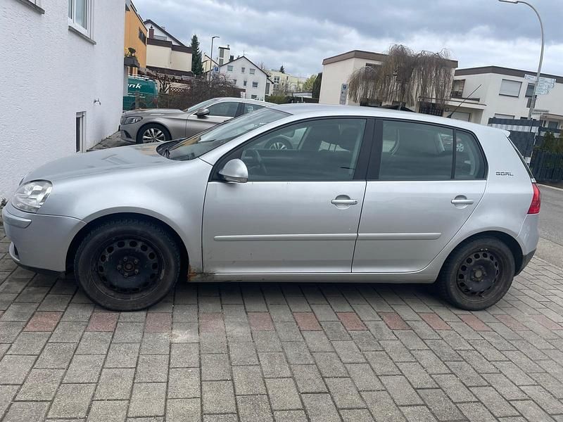 Gebraucht VW Golf V 81 PS (59 kW) 2008 Grau Kleinwagen