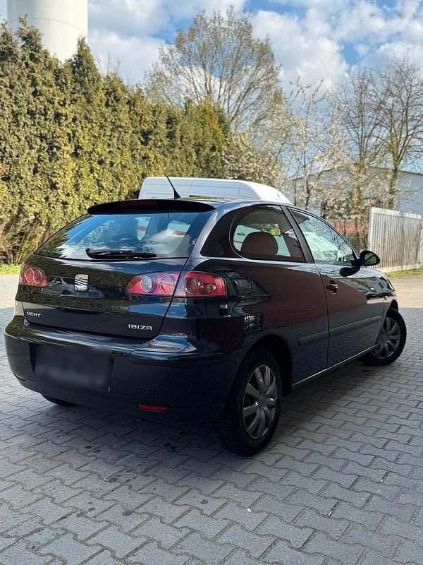 Second-hand Seat Ibiza 75 CP (55 kW) 2005 Negru Hatchback