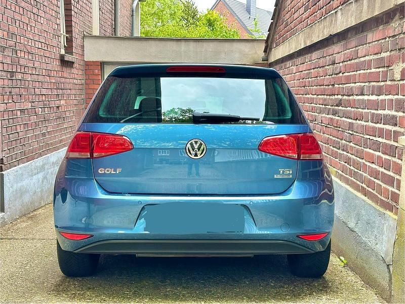 Blau Gebraucht 2013 VW Golf VII Limousine | 7.750 € (Guter Preis) - Bild 1/4