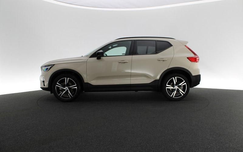 Gebraucht Volvo XC40 Plus 163 PS (119 kW) 2025 Beige SUV