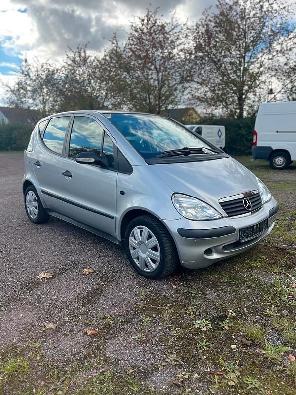 Silber Gebraucht 2004 Mercedes A170 Kleinwagen | 950 € (Fairer Preis) - Bild 1/4