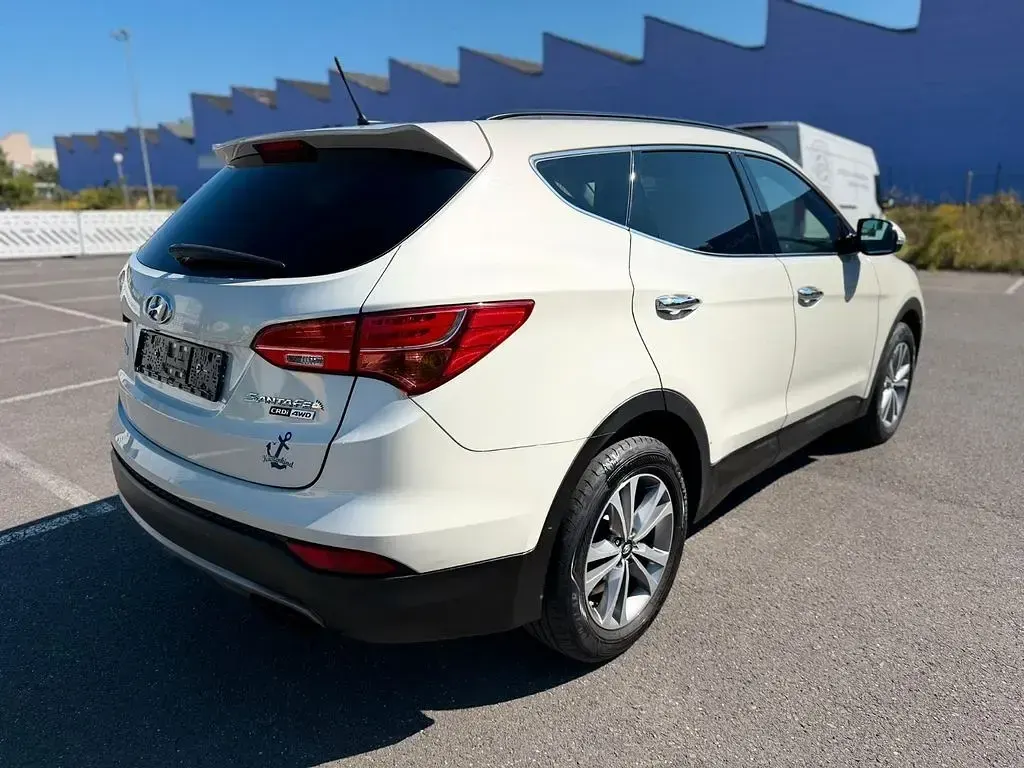 Gebraucht Hyundai Santa Fe Premium 197 PS (144 kW) 2016 Beige SUV