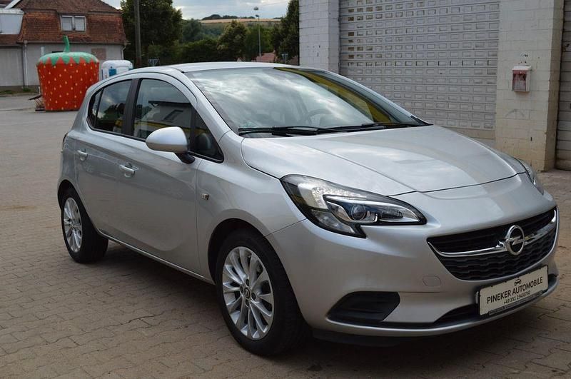 Silber Gebraucht 2015 Opel Corsa drive Limousine | 7.600 € (Fairer Preis) - Bild 1/4