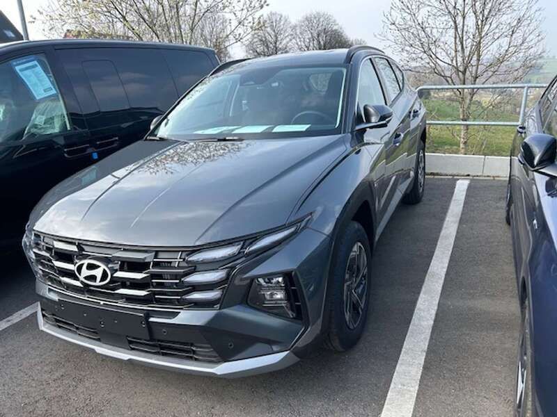 Ecotronic grey / mic Neu 2025 Hyundai Tucson Select SUV | 29.170 € (Superpreis) - Bild 1/4