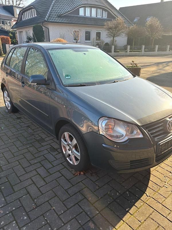 Gebraucht VW Polo 80 PS (58 kW) 2008 Grau Kleinwagen