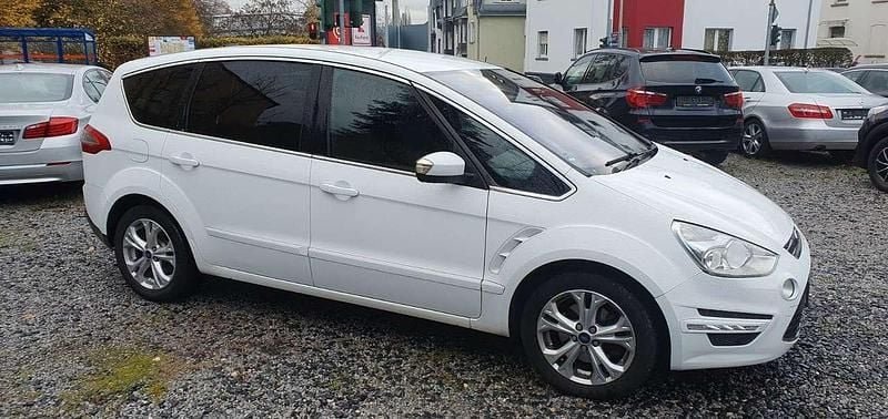 Gebraucht Ford S-MAX Titanium 200 PS (147 kW) 2012 Frostweiß Van / Kleinbus