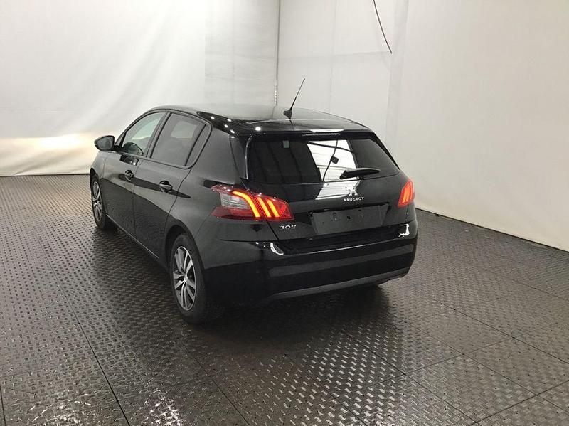 Gebraucht Peugeot 308 Style 110 PS (80 kW) 2021 Limousine