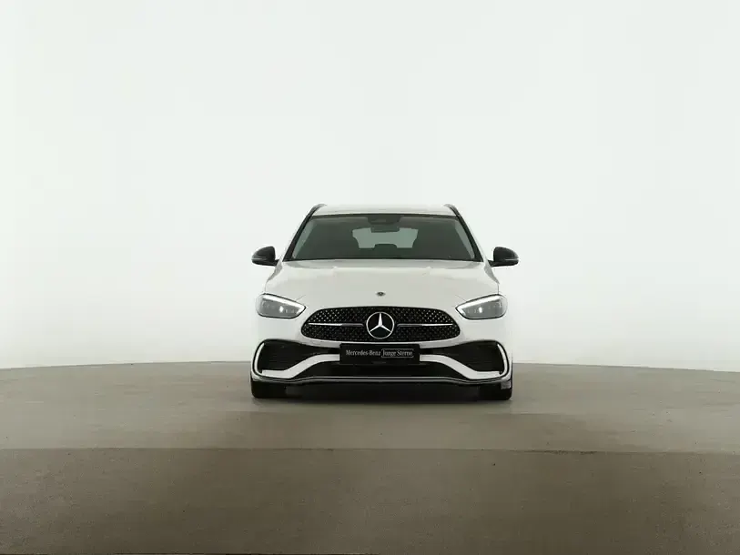 Gebraucht Mercedes C200 AMG 163 PS (119 kW) 2025 Weiß Limousine