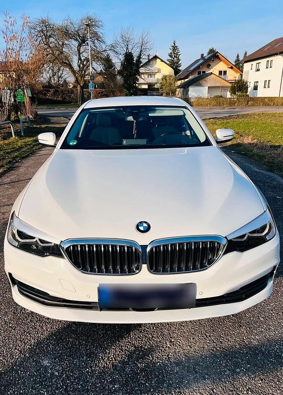 Gebraucht BMW 530e iPerformance 252 PS (185 kW) 2019 Weiß Limousine