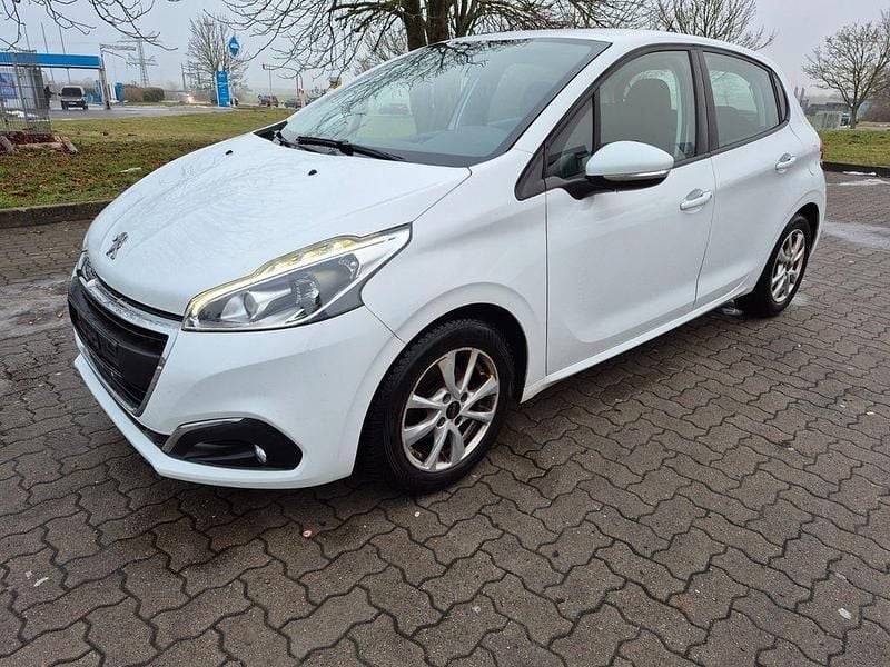 Gebraucht 2017 Peugeot 208 Active Kleinwagen | 4.550 € (Guter Preis) - Bild 1/4