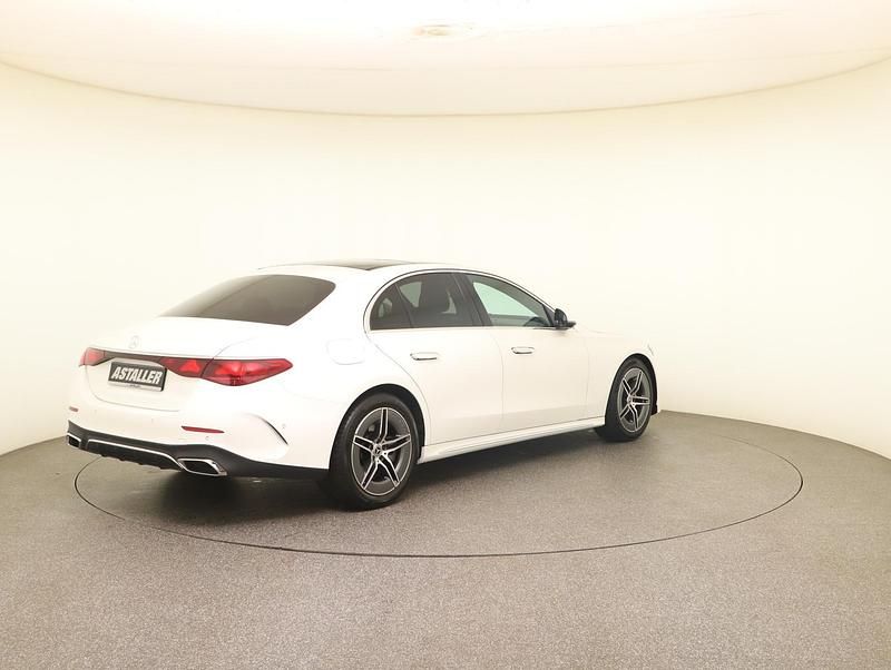 Gebraucht Mercedes E450 AMG line 381 PS (280 kW) 2024 Unilack polarweiß Limousine