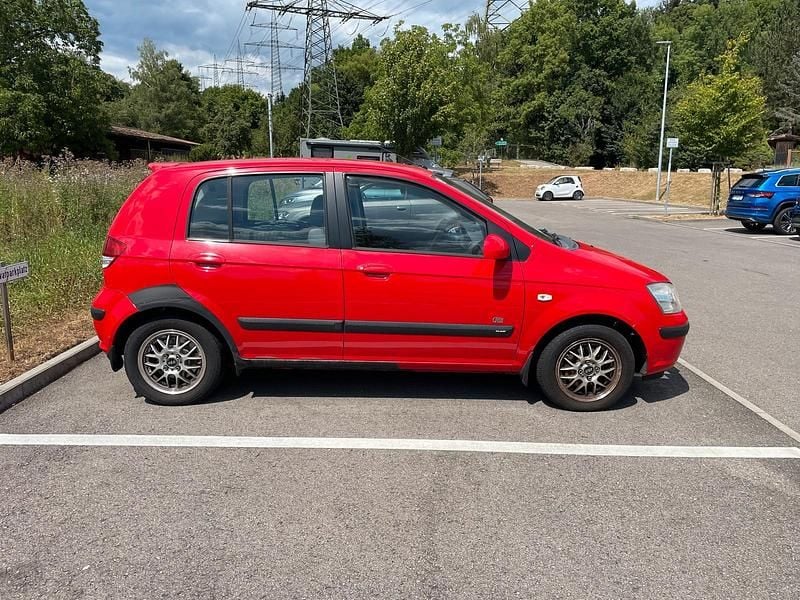 Gebraucht Hyundai Getz 82 PS (60 kW) 2004 Rot Kleinwagen