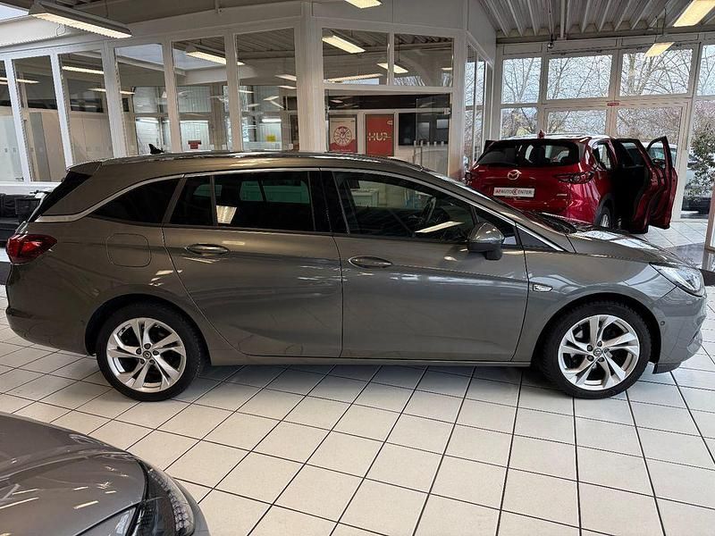 Gebraucht Opel Astra Elegance 122 PS (89 kW) 2020 Grau Kombi